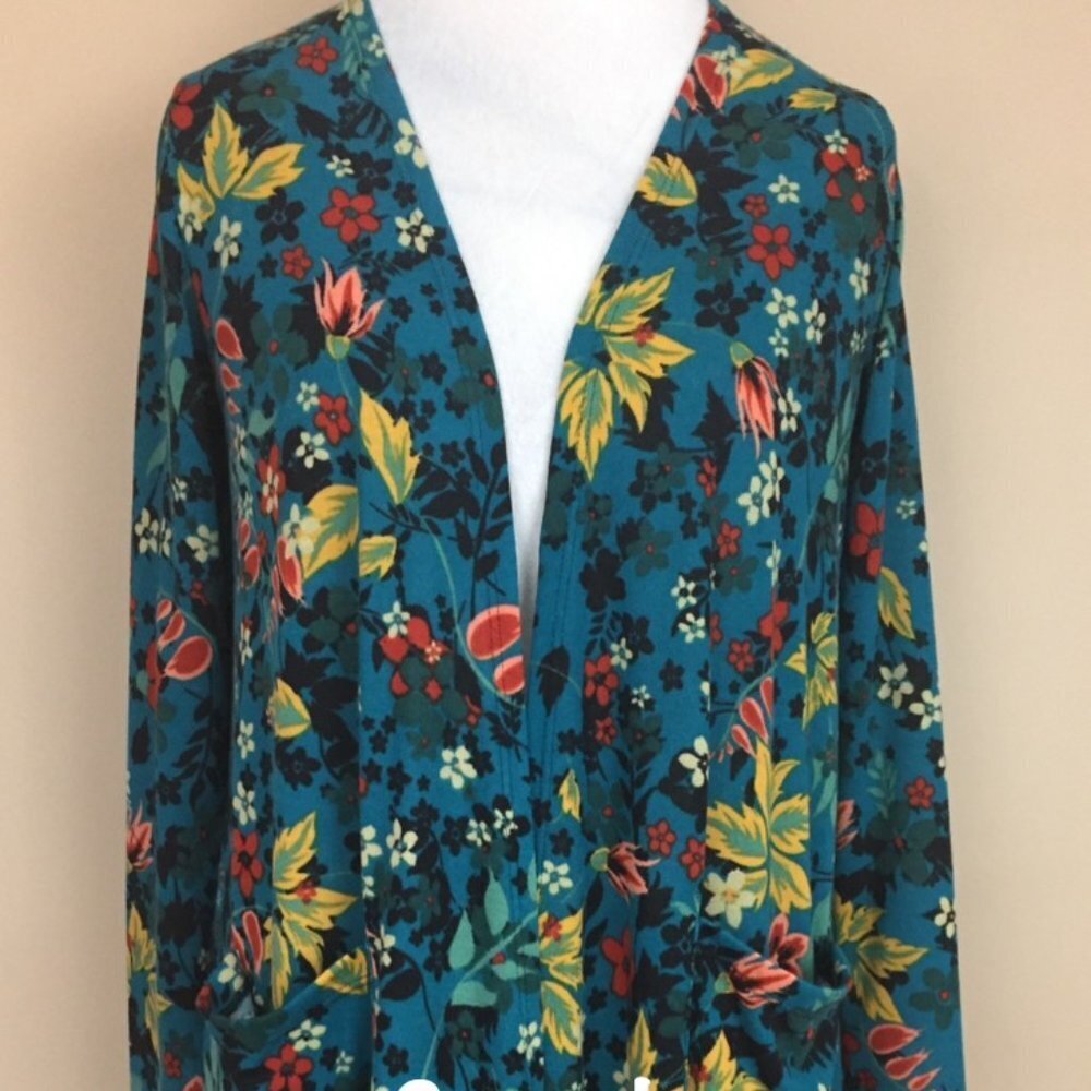 LuLaRoe Sarah Sweater NWT